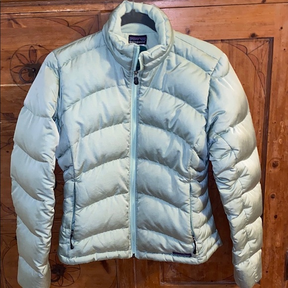 Patagonia down women’s jacket size medium m - Picture 4 of 9